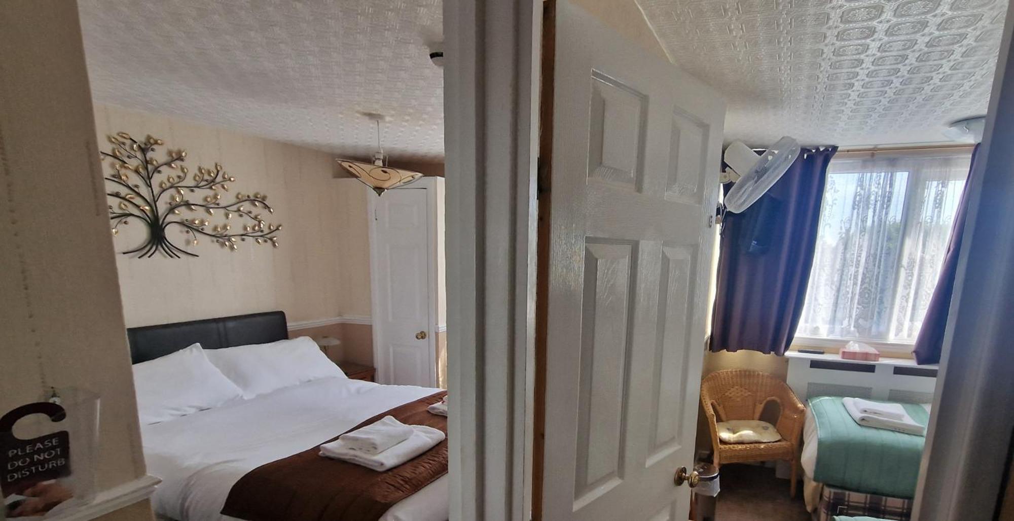 The Shrewsbury Guest House Γκρέιτ Γιάρμουθ Εξωτερικό φωτογραφία